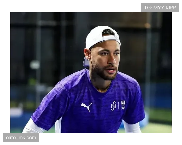 内马尔助攻破门闪耀巴黎首秀，逆转取胜彰显状态回暖